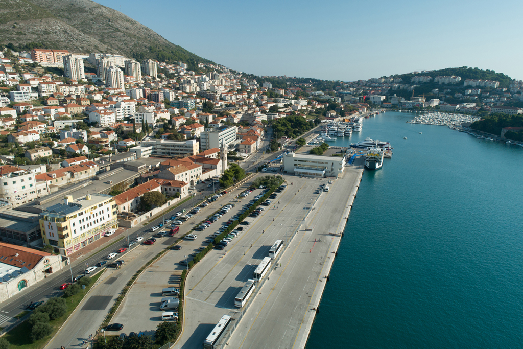 dubrovnik-port-gruz